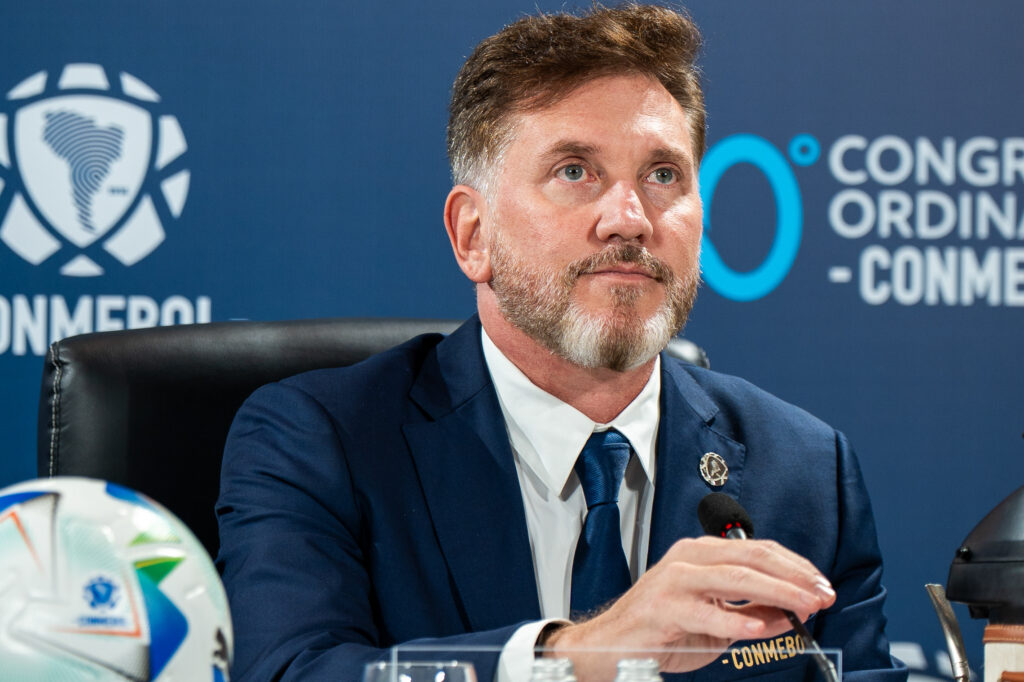 Polémica internacional: Alejandro Domínguez lanzó una chicana a España y calentó la Finalissima