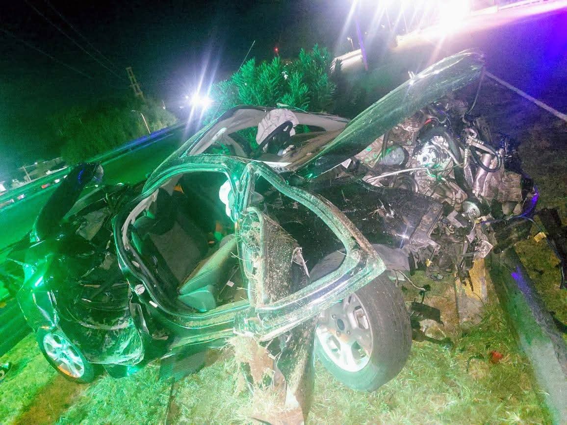 San Luis: un joven resultó herido tras el vuelco de un automóvil en la avenida José Santos Ortiz; el alcotest dio positivo.