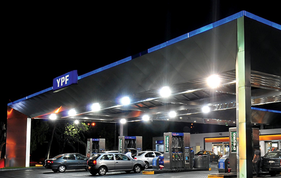 El conflicto en Medio Oriente presiona los combustibles: sube la nafta en San Luis y cae el consumo