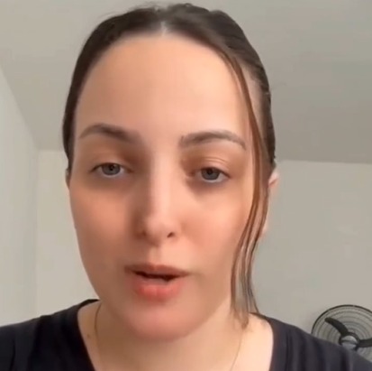 ¡Viaje de terror! Sintió que la drogaban y se tiró de un Uber en movimiento para salvar a su bebé