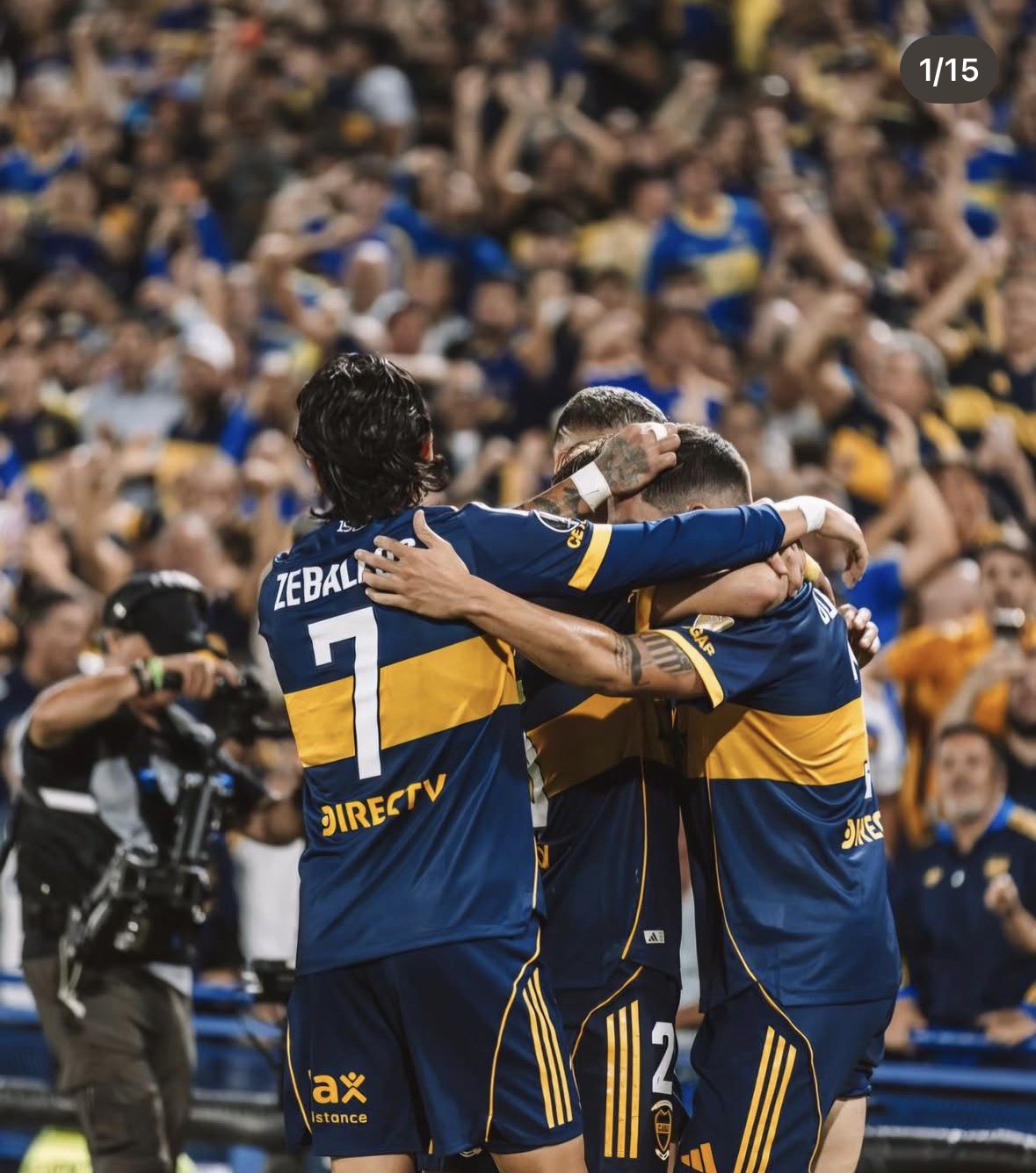 Boca goleó a Barcelona de Ecuador y llega en alza al Superclásico