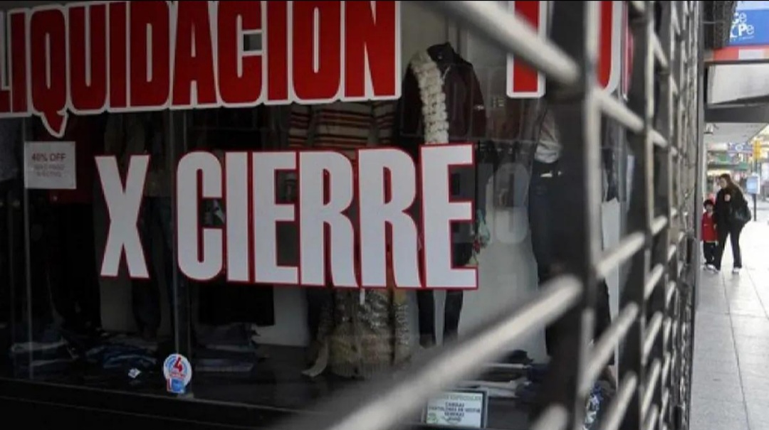 Crisis económica con Milei: histórico sponsor de Boca reduce operaciones