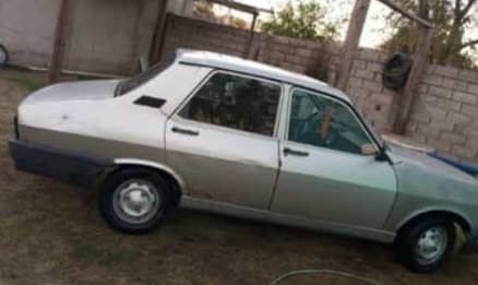 ¡INDIGNACIÓN EN VILLA MERCEDES! Le robaron el auto a un chofer de SEMPRO mientras estaba trabajando