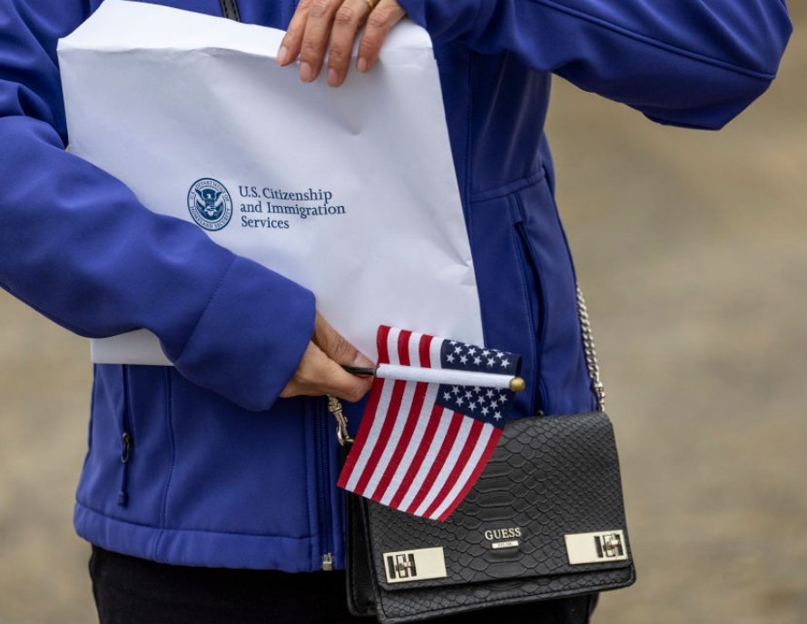 Trump endurece el acceso a la “green card”
