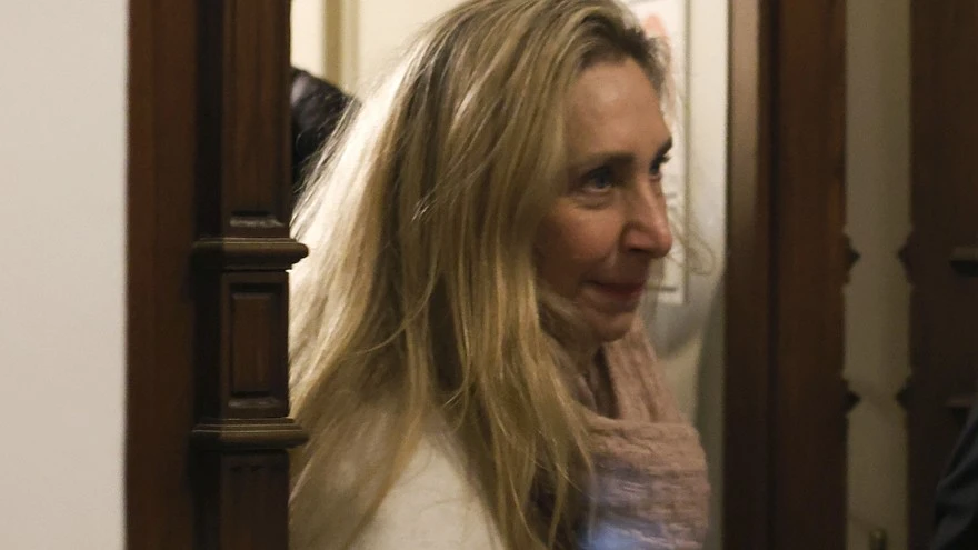 Karina Milei mejora, pero mantiene un fuerte rechazo