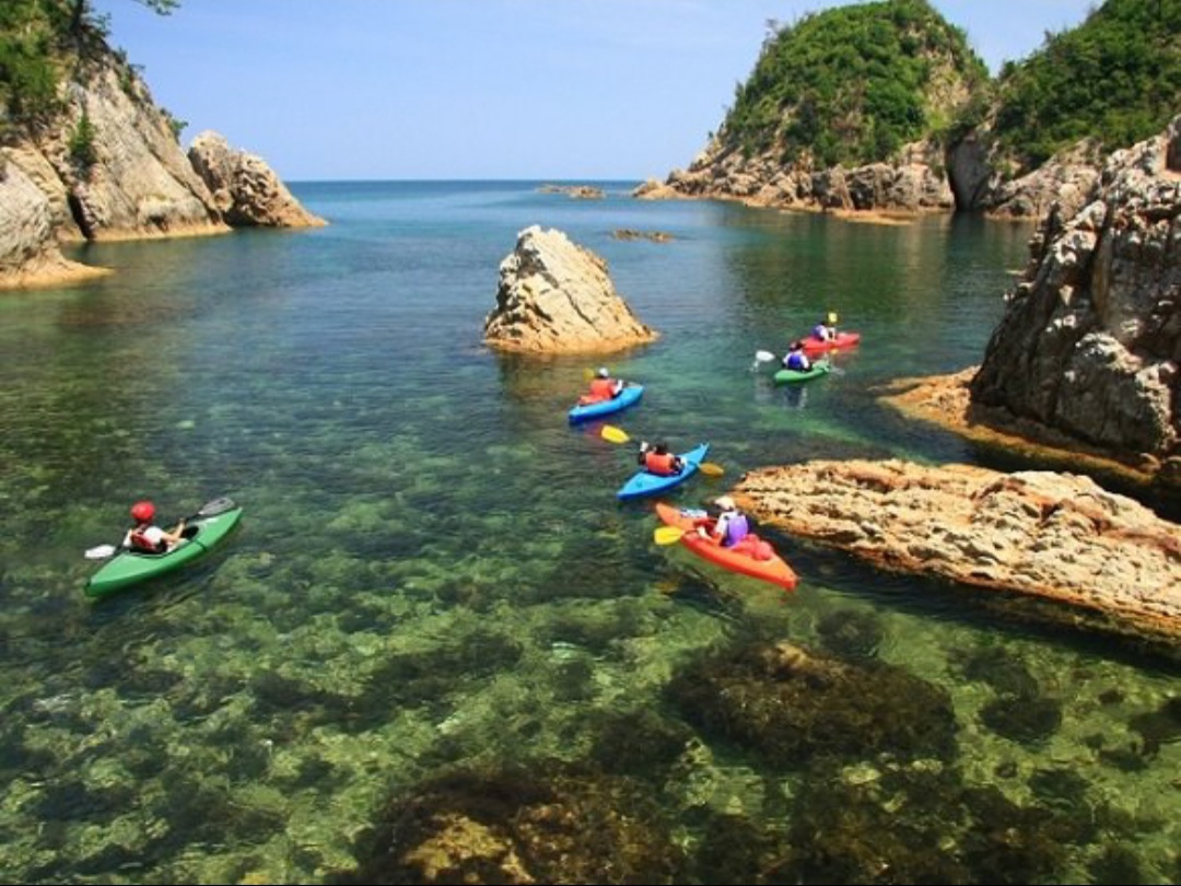 TOTTORI: EL LUGAR DE JAPÓN DONDE LA ARENA, LA NIEVE Y EL MAR CONVIVEN EN UN MISMO PAISAJE