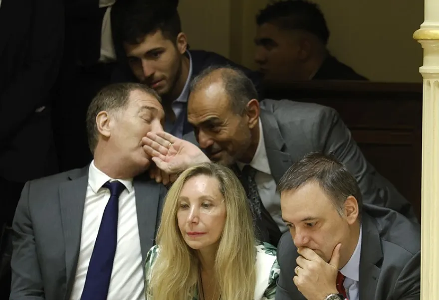 La Rosada cambia su estrategia política