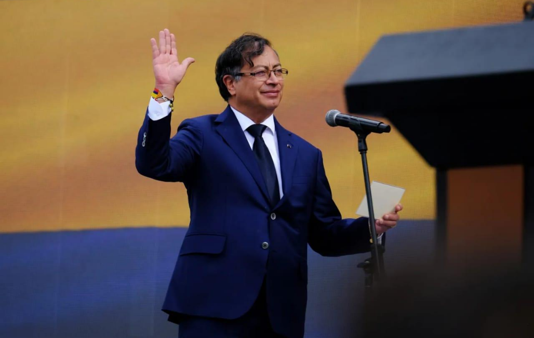Polémica en Colombia: piden la suspensión de Gustavo Petro en plena campaña electoral