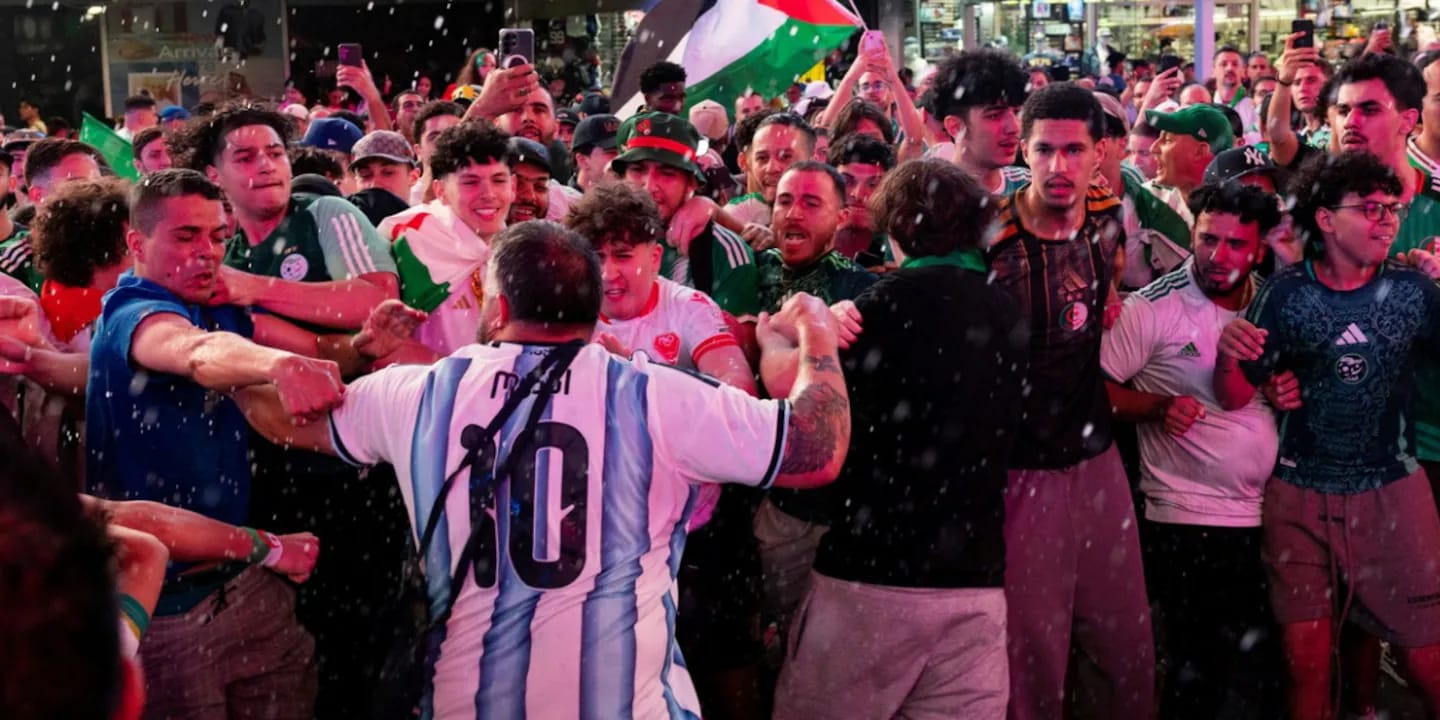 Tensión mundialista: violentos incidentes entre hinchas de Argentina y Argelia en Nueva York