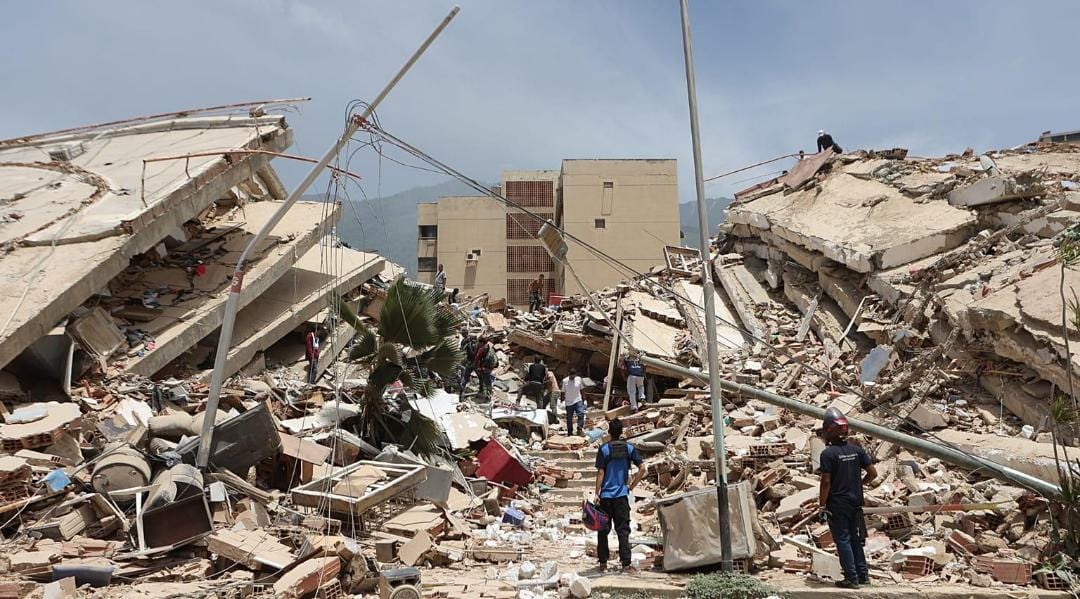 Tragedia en Venezuela: la cifra de muertos por los terremotos ascendió a 1.943