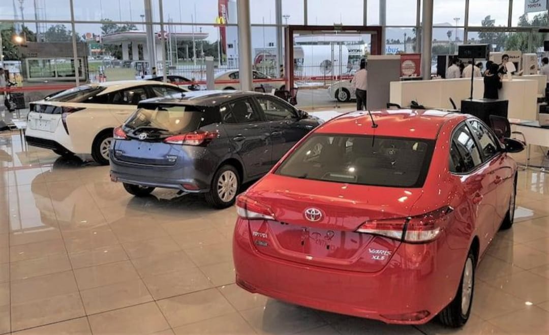 Autos 0 km: las ventas cayeron hasta 30% en junio mientras las motos avanzan hacia un año récord