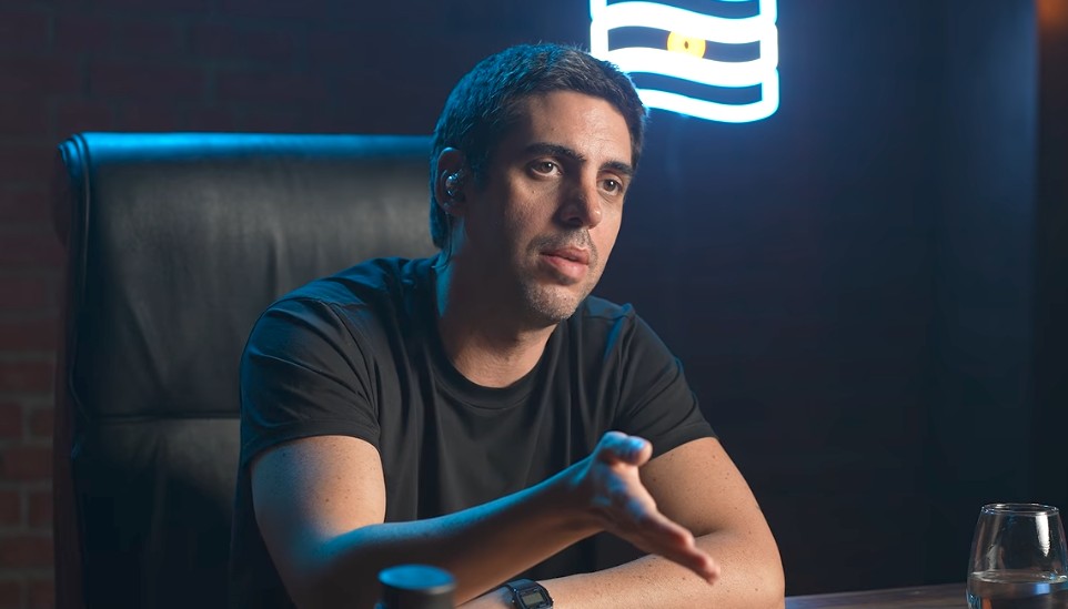 CASIELLES SALIÓ A ROMPER TODO CON “PROYECTO C”: UN LATE NIGHT ARGENTINO, INCÓMODO Y QUE NO PIDE PERMISO