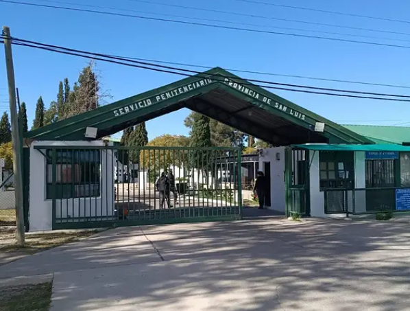 ¡Horror en el penal! Atacaron con agua hirviendo a una interna que estaba a días de quedar en libertad
