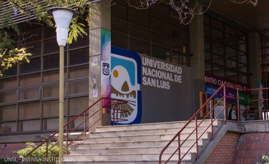 LA UNSL PRESENTA MÁS DE 80 CARRERAS Y ABRE SUS PUERTAS A FUTUROS ESTUDIANTES