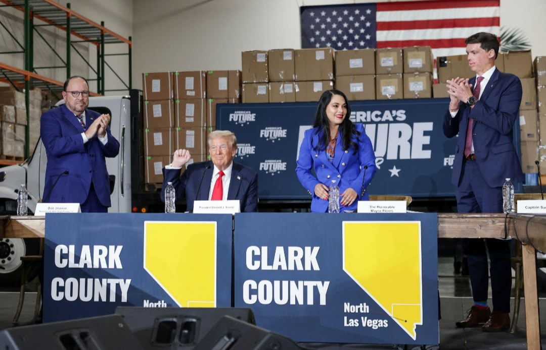 EL VOTO HISPANO QUE IMPULSÓ A TRUMP EN 2024 AHORA MUESTRA UN FUERTE CAMBIO