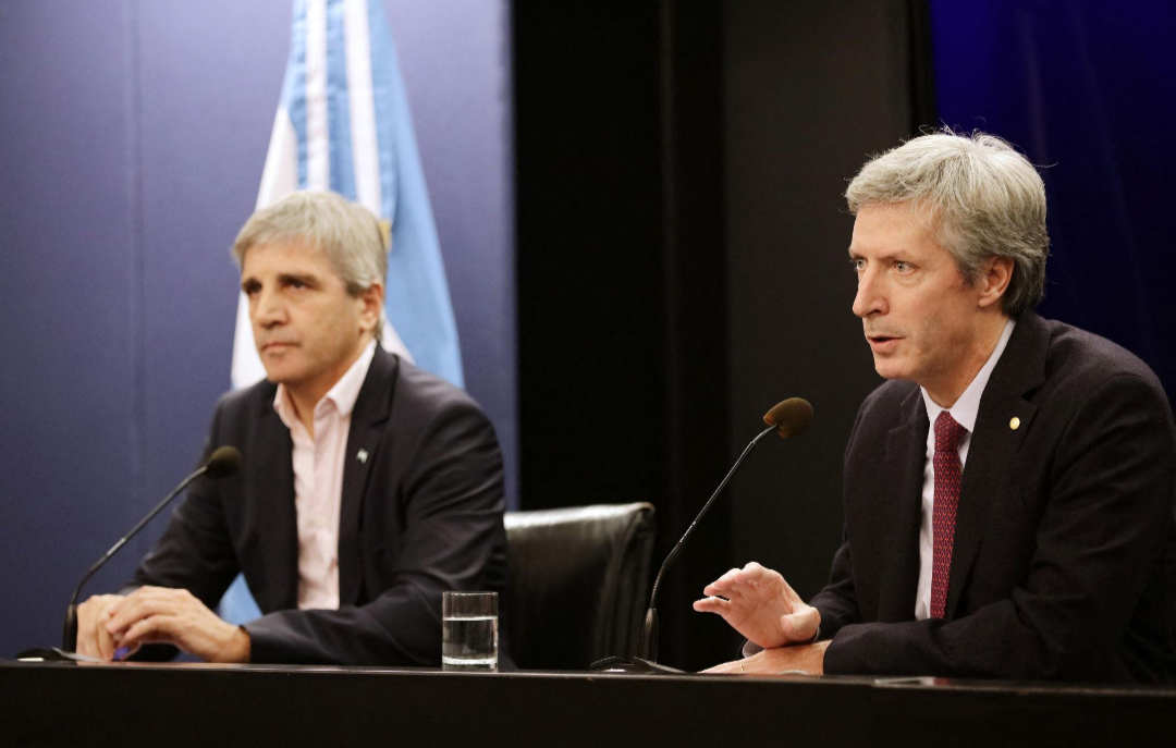 DENUNCIAN A CAPUTO Y BAUSILI POR US$ 1.023 MILLONES: INVESTIGAN LAS OPERACIONES CON EL ORO DEL BANCO CENTRAL