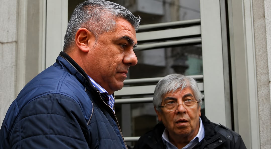 INVESTIGAN A “CHIQUI” TAPIA: UN DEPÓSITO DE US$620.000 Y GIROS DE LA FIFA POR CASI US$190.000