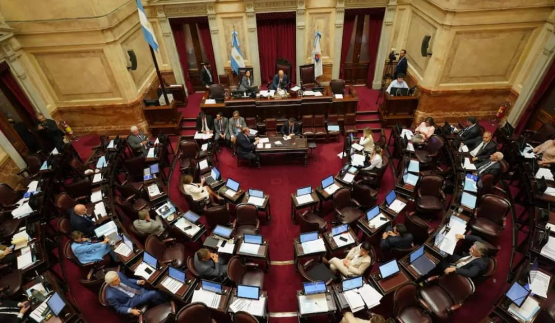 EL GOBIERNO NEGOCIA LA SUSPENSIÓN DE LAS PASO, PERO TODAVÍA NO TIENE LOS VOTOS ASEGURADOS