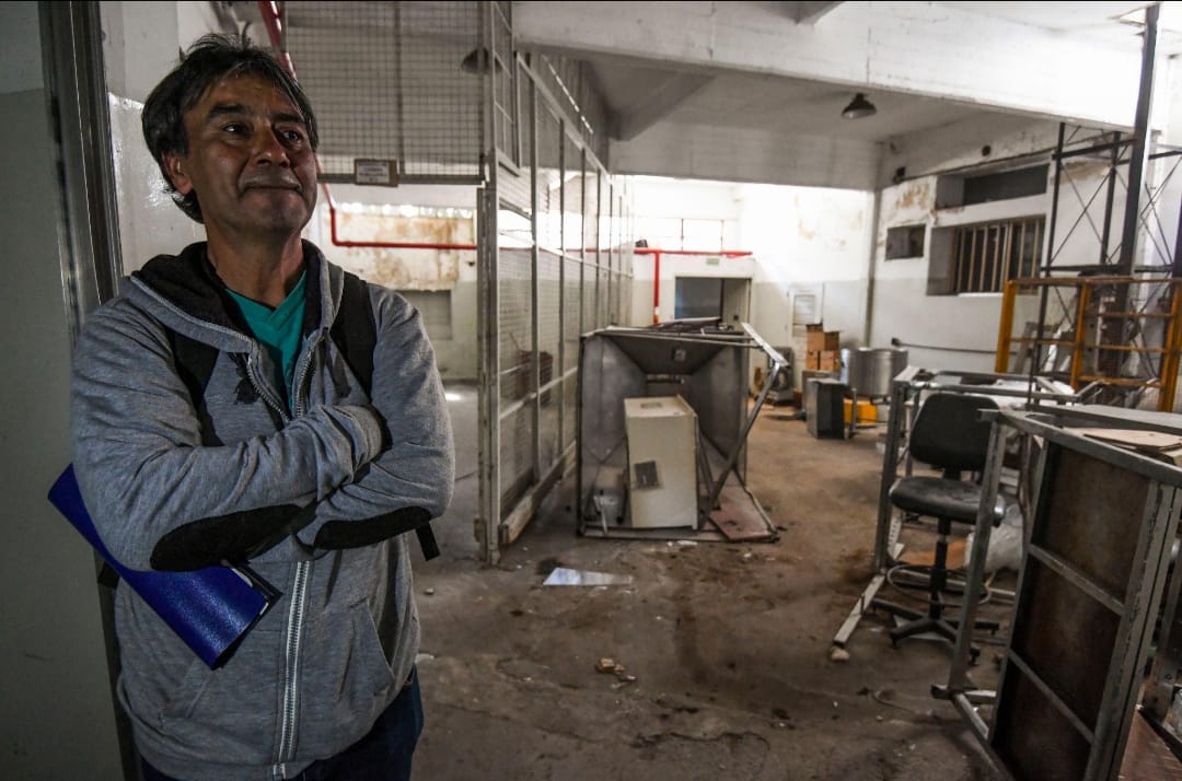 MÁS DE 34.000 EMPLEOS FORMALES PERDIDOS EN TRES MESES: EL 15,6% DE LAS EMPRESAS REDUJO PERSONAL O CERRÓ