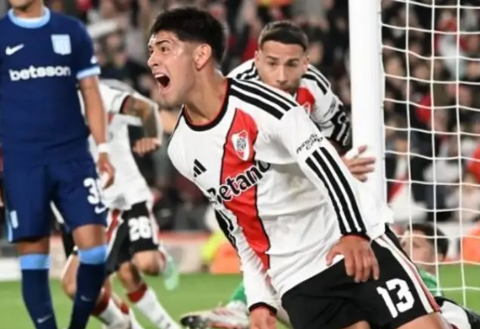 River venció a Racing en el Monumental y llega afilado al Superclásico