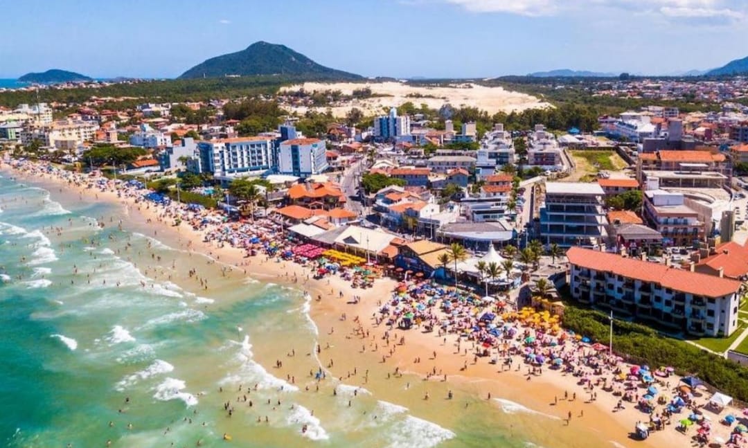 ¿BRASIL MÁS BARATO? EL REAL SE DESPLOMÓ HASTA 12% Y PODRÍA ALIVIAR EL BOLSILLO DE LOS ARGENTINOS ESTE VERANO